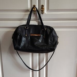 Tignanello Elegant Black Leather Shoulder Bag